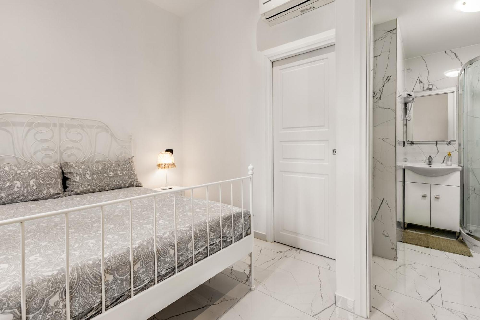 Dolce Rooms Milan Exterior photo